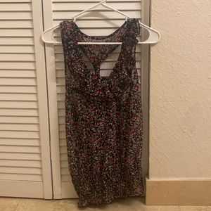 Flower ruffled tank top